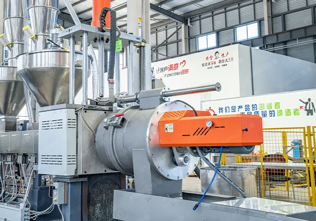 plastic-recycling-and-modification-integrated-granulation-machine-8 plastic-recycling-and-modification-integrated-granulation-machine-8